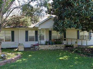 1101 Jones Rd, Highlands, TX 77562