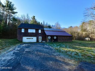 891 N Bush Rd, Johnstown, NY 12095