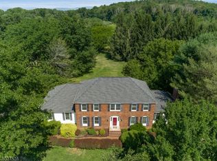 24 Nancy Ter, Hackettstown, NJ 07840