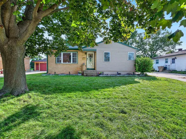 713 Powers Ave, Madison, WI 53714