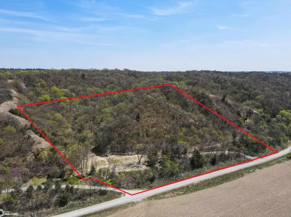 64771 Painter Rd, Pacific Junction, IA 51561