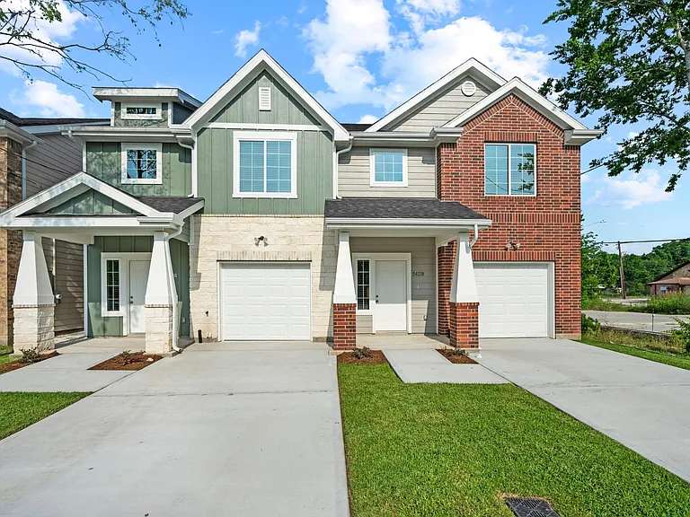 5423 Bacher St #B — Photo 3