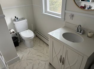 27 Shaw St #1, Lebanon, NH 03766