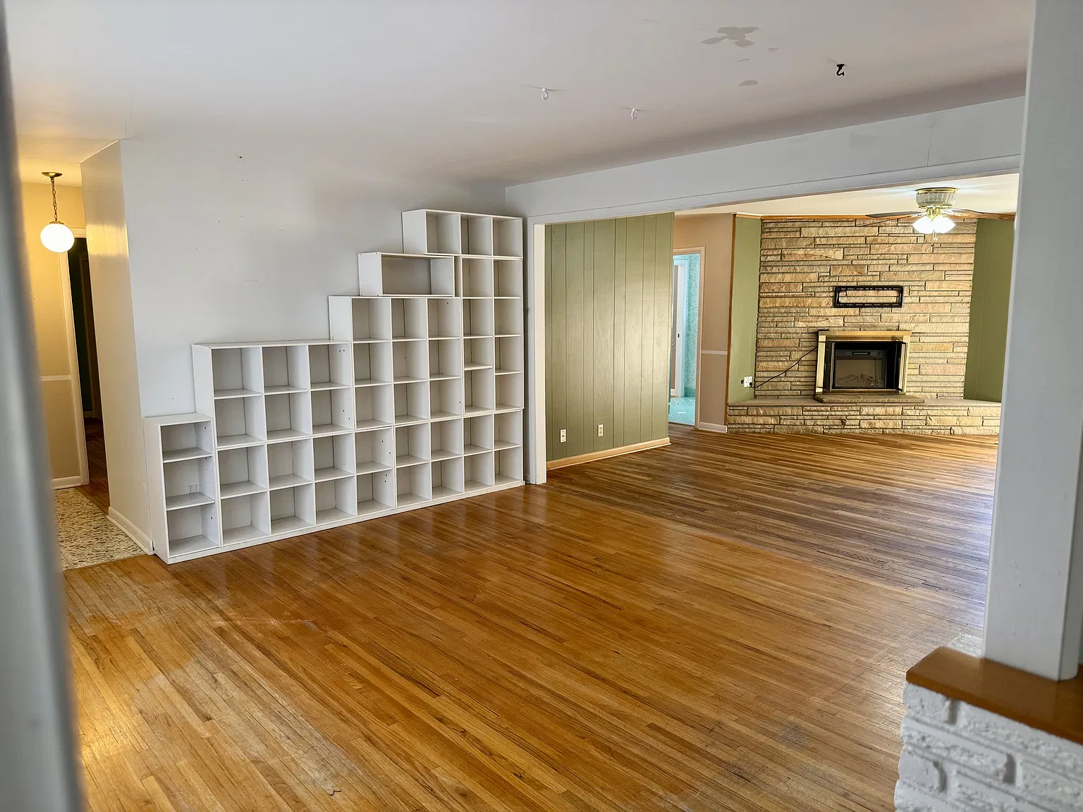 2 bed, 1671 sqft, $1,385 — Photo 2