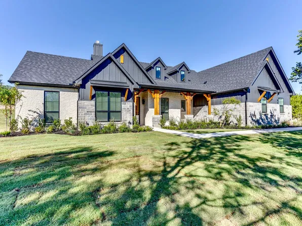 4990 Veal Station Rd, Weatherford, TX 76085