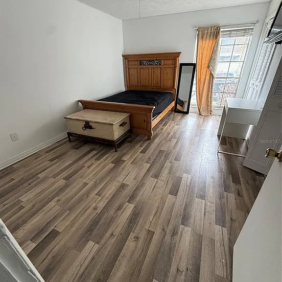 305 Wymore Rd #100 — Photo 8