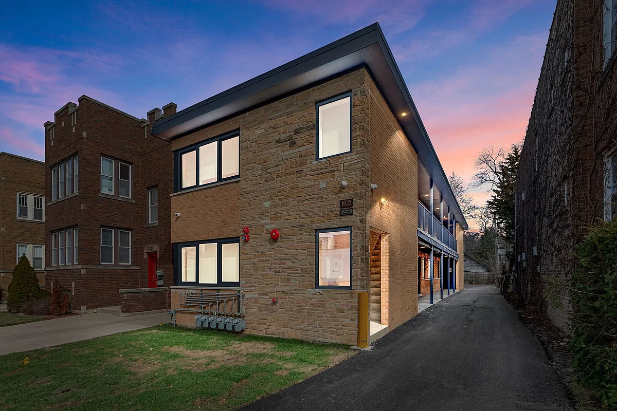 Building Photo - 1025 N Harlem Ave #F