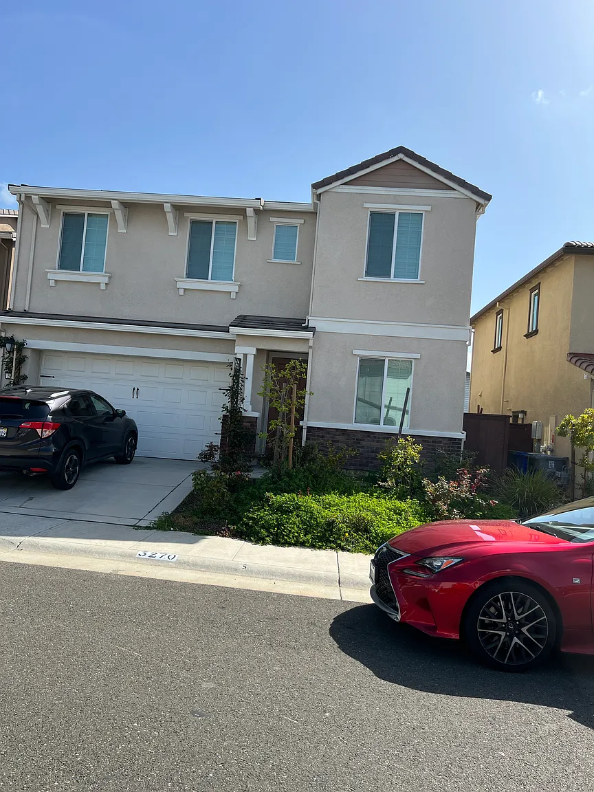 3270 Sidney Way photo 1