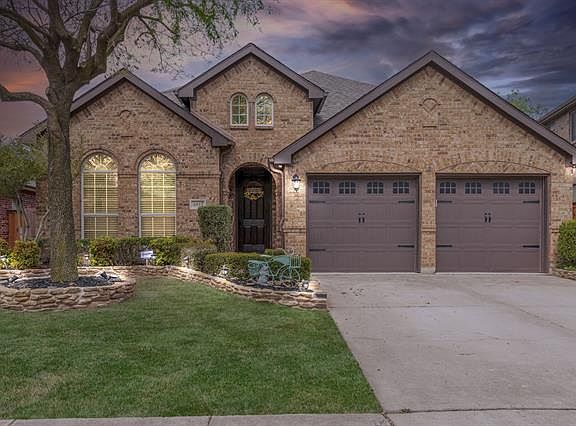 2nd image of 4817 Van Zandt Dr