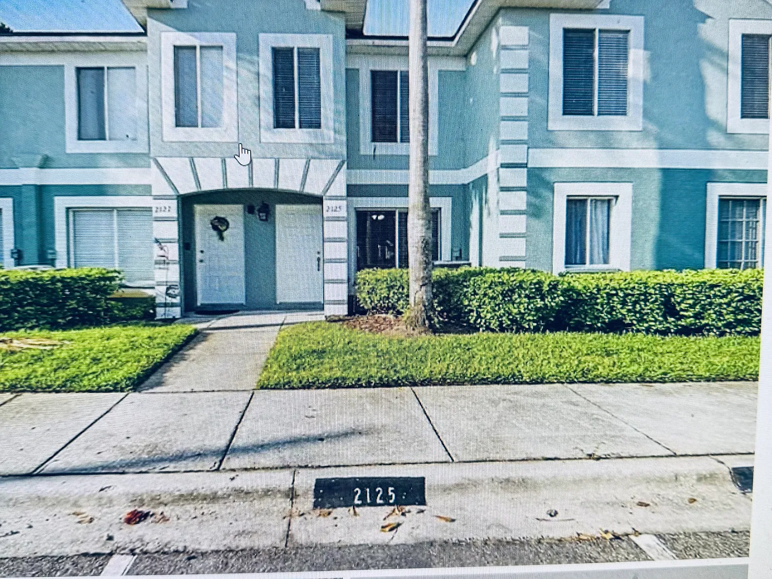 3 bed, 1595 sqft, $2,025 — Photo 2