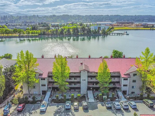 900 East Bay Drive NE #A102, Olympia, WA 98506