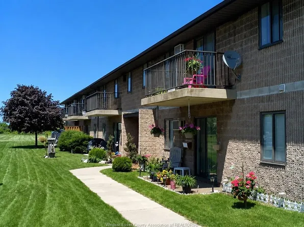 11822 Tecumseh Rd E #105, Tecumseh, ON N8N 1L7