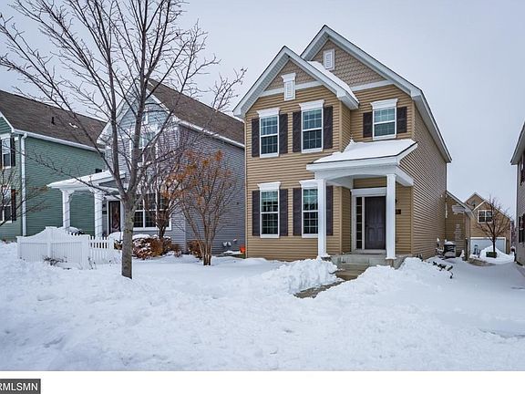 The development sits high overlooking the River Valley. You'll love the views from the walking paths!