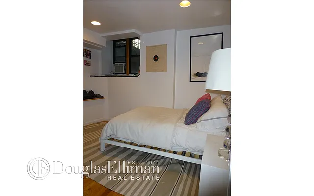 Rented by Douglas Elliman | media 54