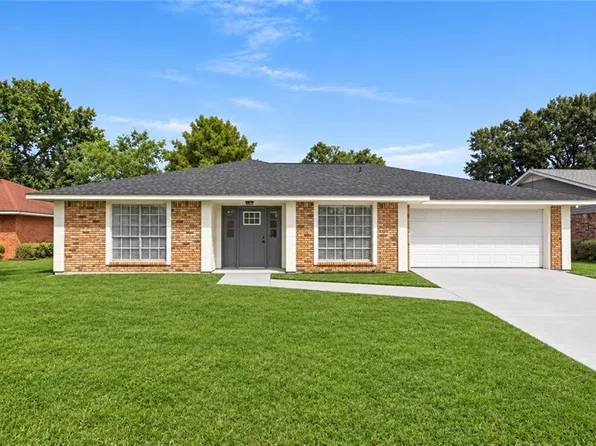 228 Lake Village Blvd, Slidell, LA 70461