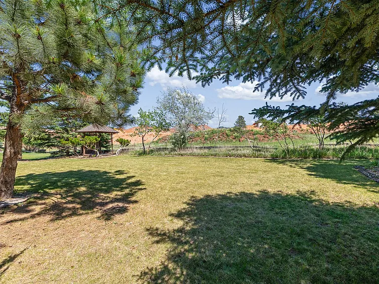 3704 Meadowbrook Dr — Photo 27