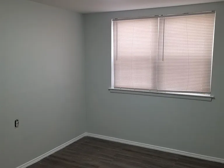 38 Fisk St — Photo 8