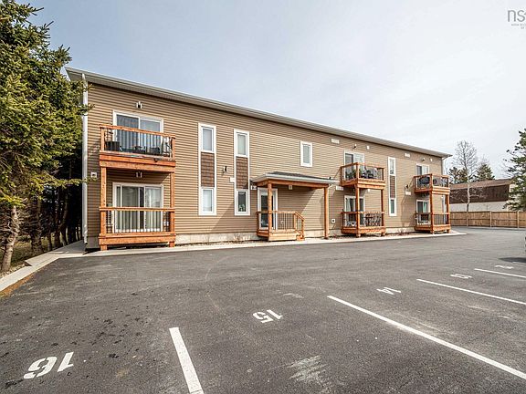 4th image of 111 Cow Bay Rd