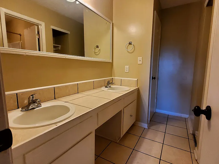6527 Old Shell Rd #18 — Photo 13