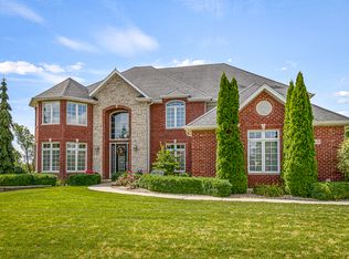 22650 Hunters Trl, Frankfort, IL 60423