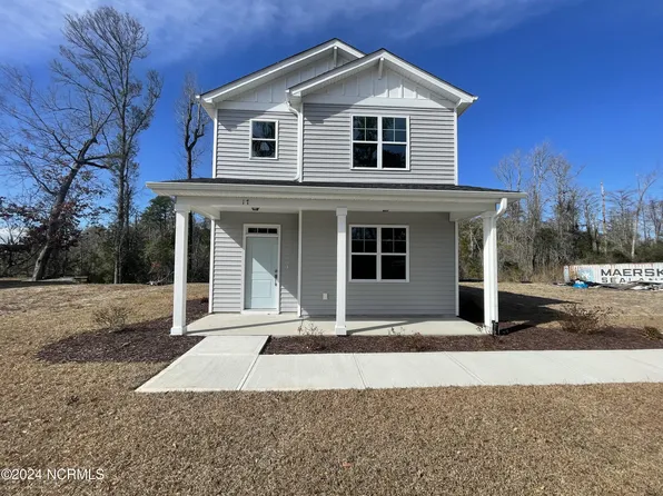 17 Little Creek Road, Castle Hayne, NC 28429