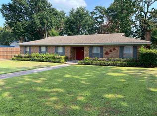 3030 Hubbard St, Paris, TX 75460