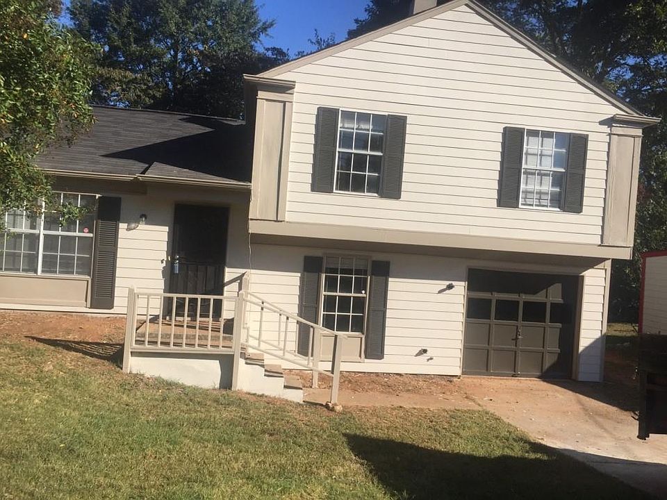 1st image of 4556 Garden Hills Dr