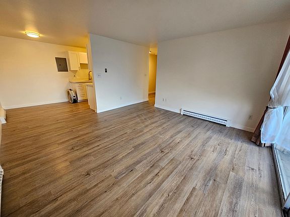 5th image of 65 Kirkland Ave #1XX