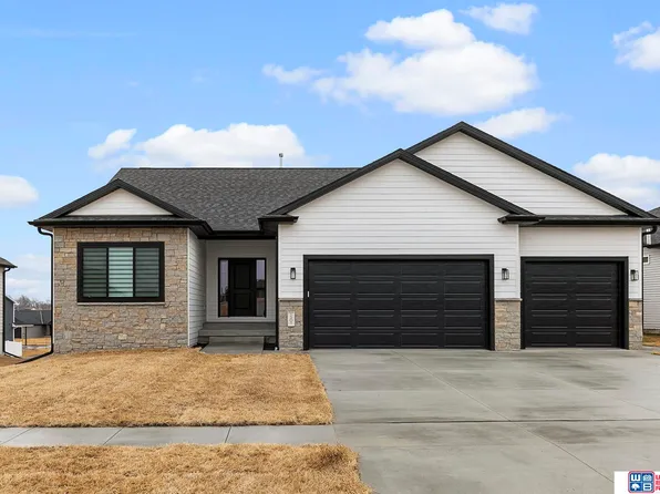 1301 S 8th St, Ashland, NE 68003