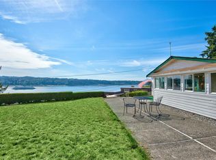 1305 Jacobsen Blvd, Bremerton, WA 98310