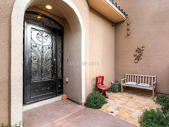 3rd image of 8513 Grand Palms Cir