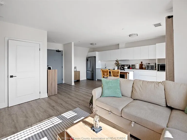 7333 Meo Blvd #305 — Photo 15