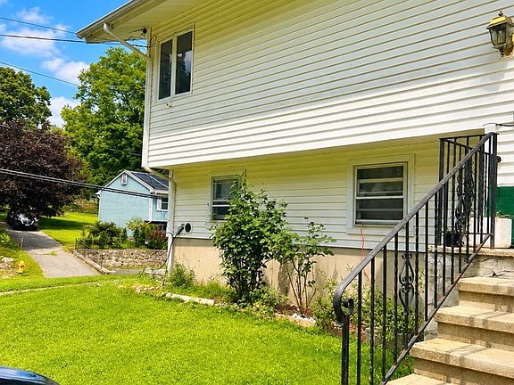 2nd image of 85 Mason Avenue