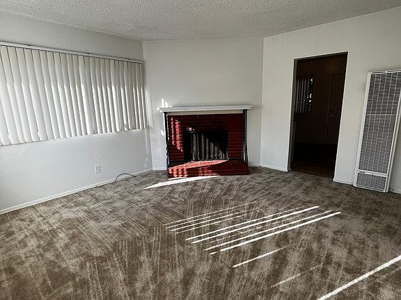 2nd image of 14916 Inglewood Ave