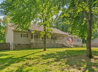 1038 Phillip Dr, Portland, TN 37148