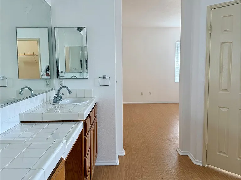 22839 Morro Dr — Photo 6