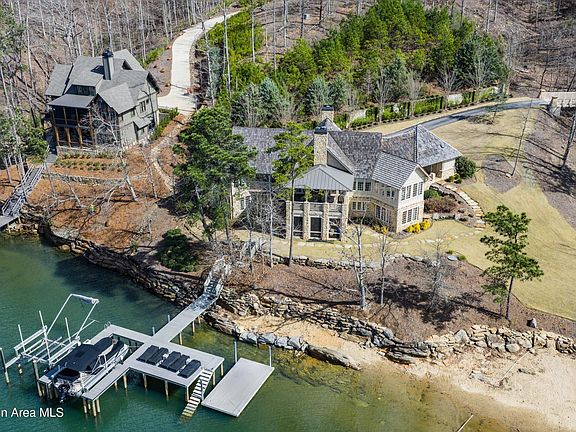 2nd image of 106 Sundown Rdg