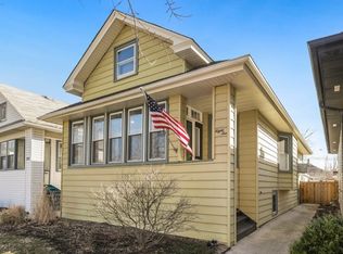 810 N Taylor Ave, Oak Park, IL