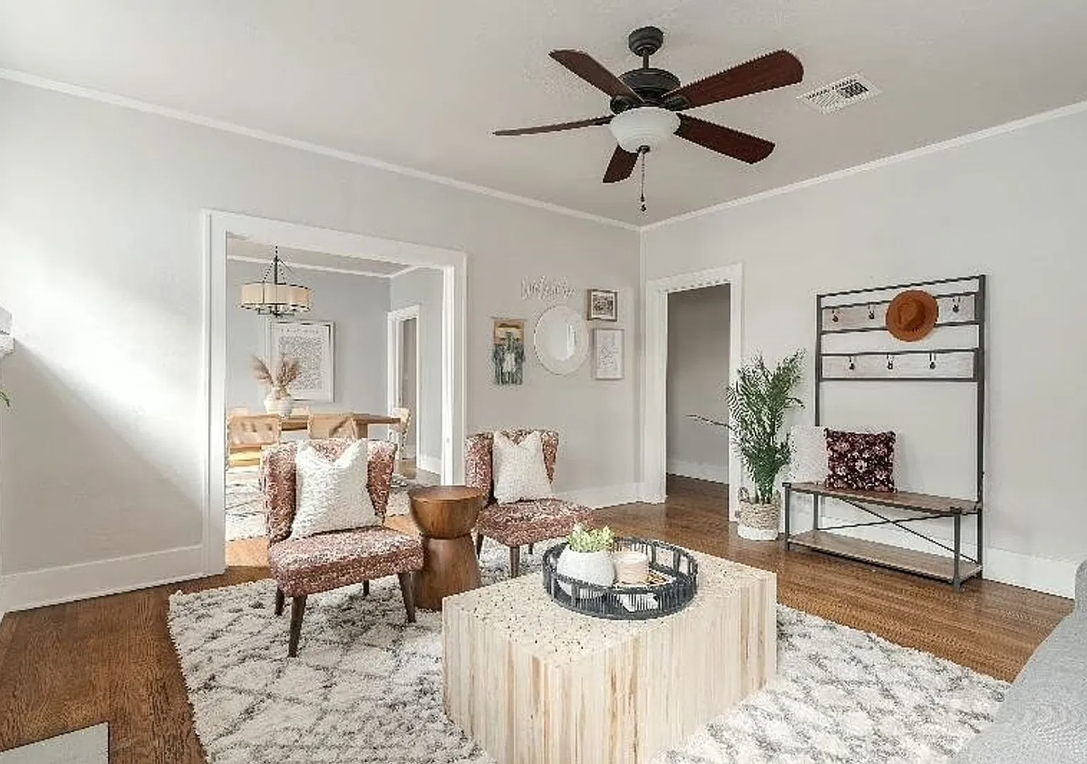 Charming 3BR House in Oklahoma City — Photo 3