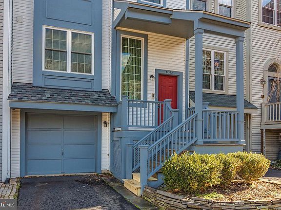 3rd image of 8323 Southern Oaks Ct