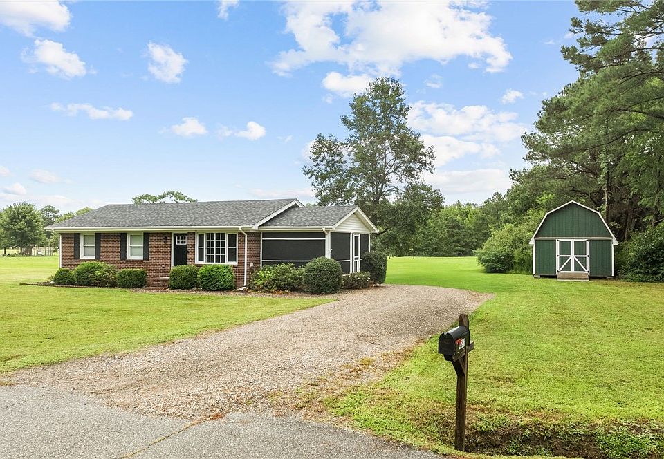1st image of 4651 Johns Point Rd