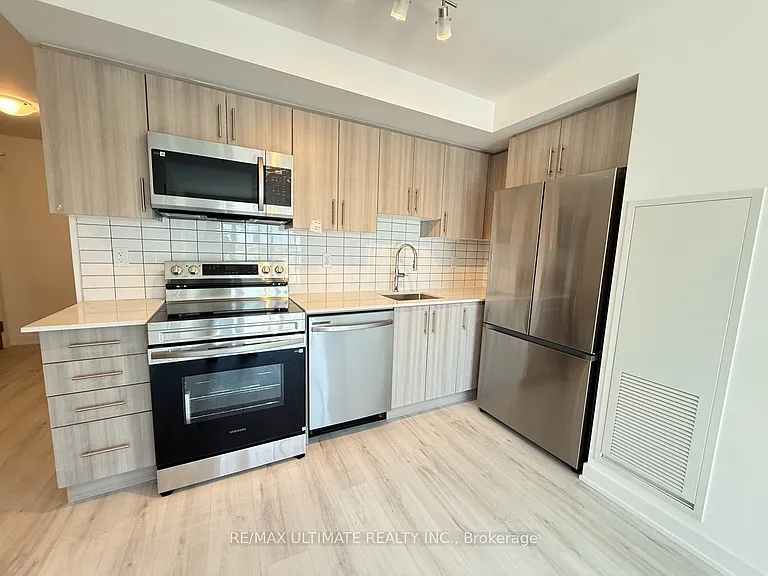 1010 Sandy Beach Rd #503 — Photo 2