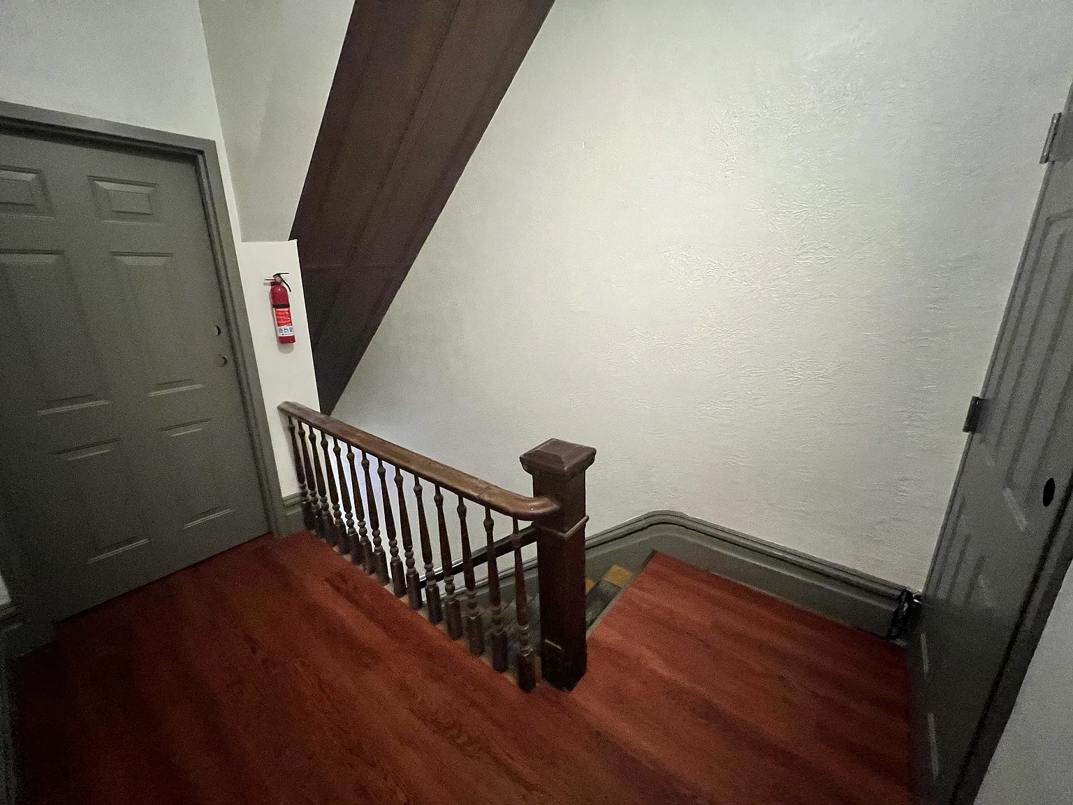 2 bed, 900 sqft, $875 — Photo 2