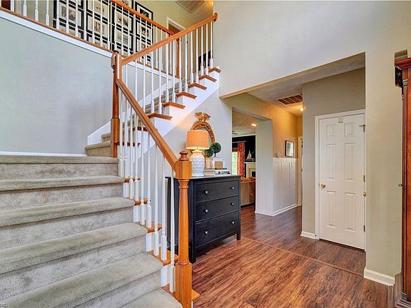 5th image of 636 Mile Creek Ln