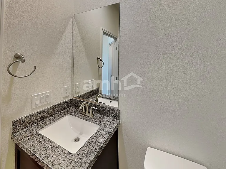 948 Nero Ave — Photo 14