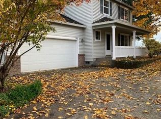 58684 Magnolia Cir, Saint Helens, OR 97051