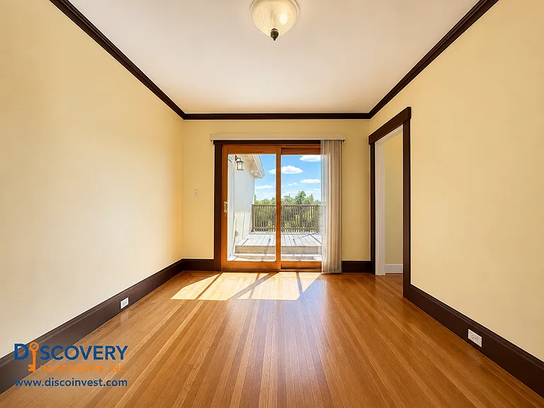 327 San Carlos Ave — Photo 33
