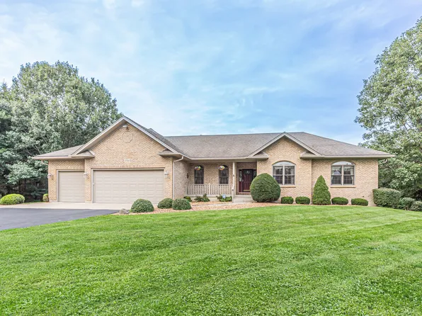 2506 Mustang Trl, Woodstock, IL 60098