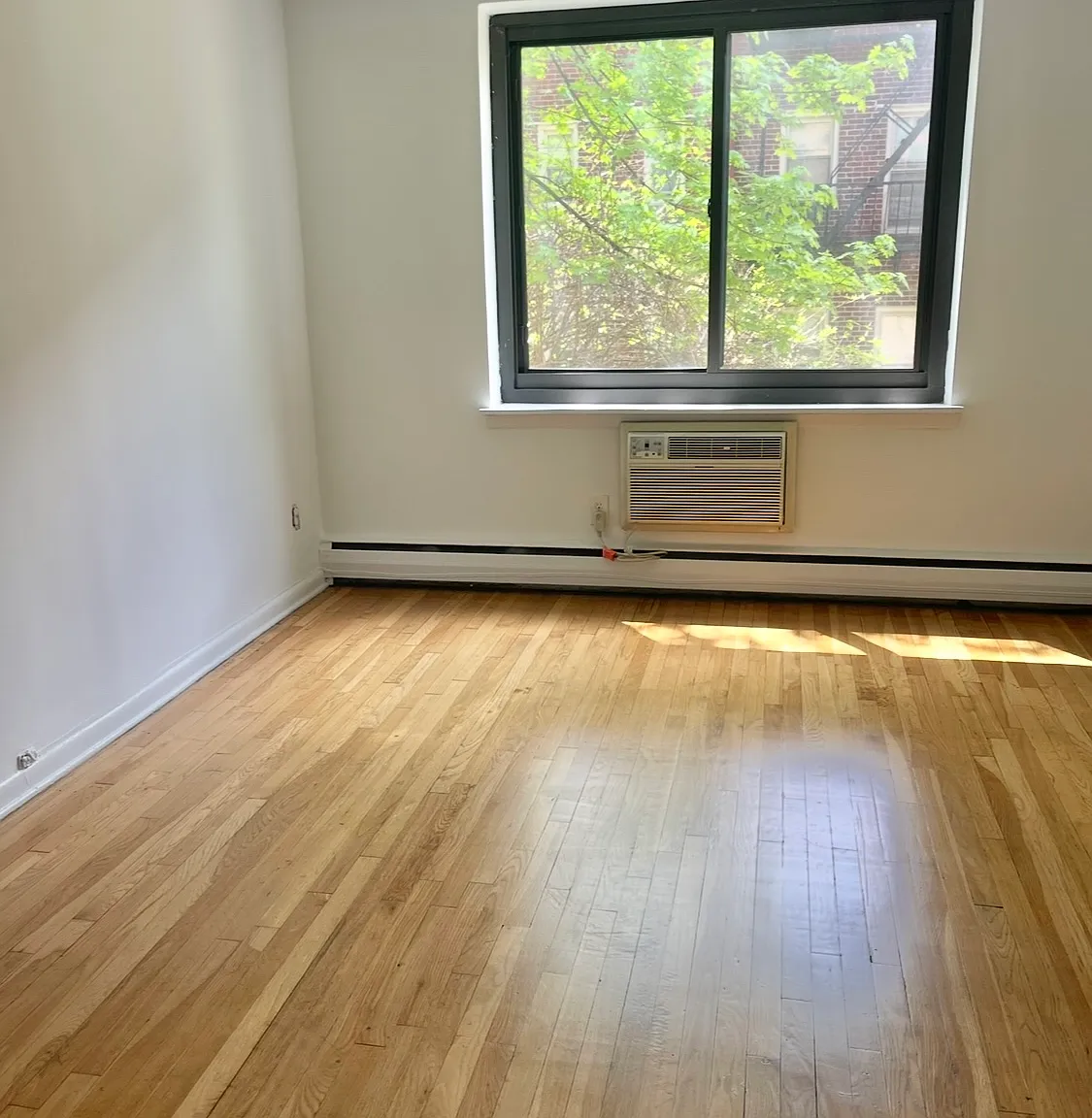 317 Irvington Avenue — Photo 2