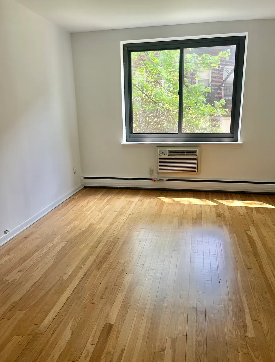 Building Photo - 317 Irvington Ave #3A
